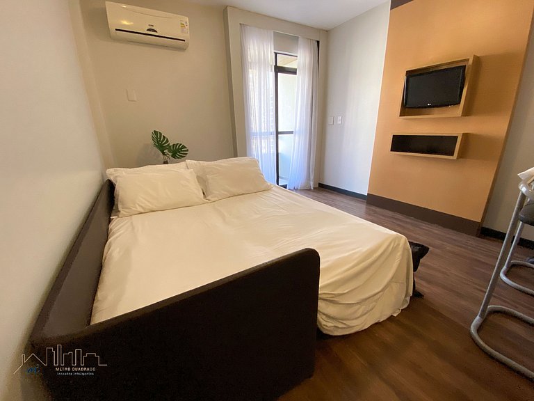 8.4 Lindo Flat com vista parcial para o mar